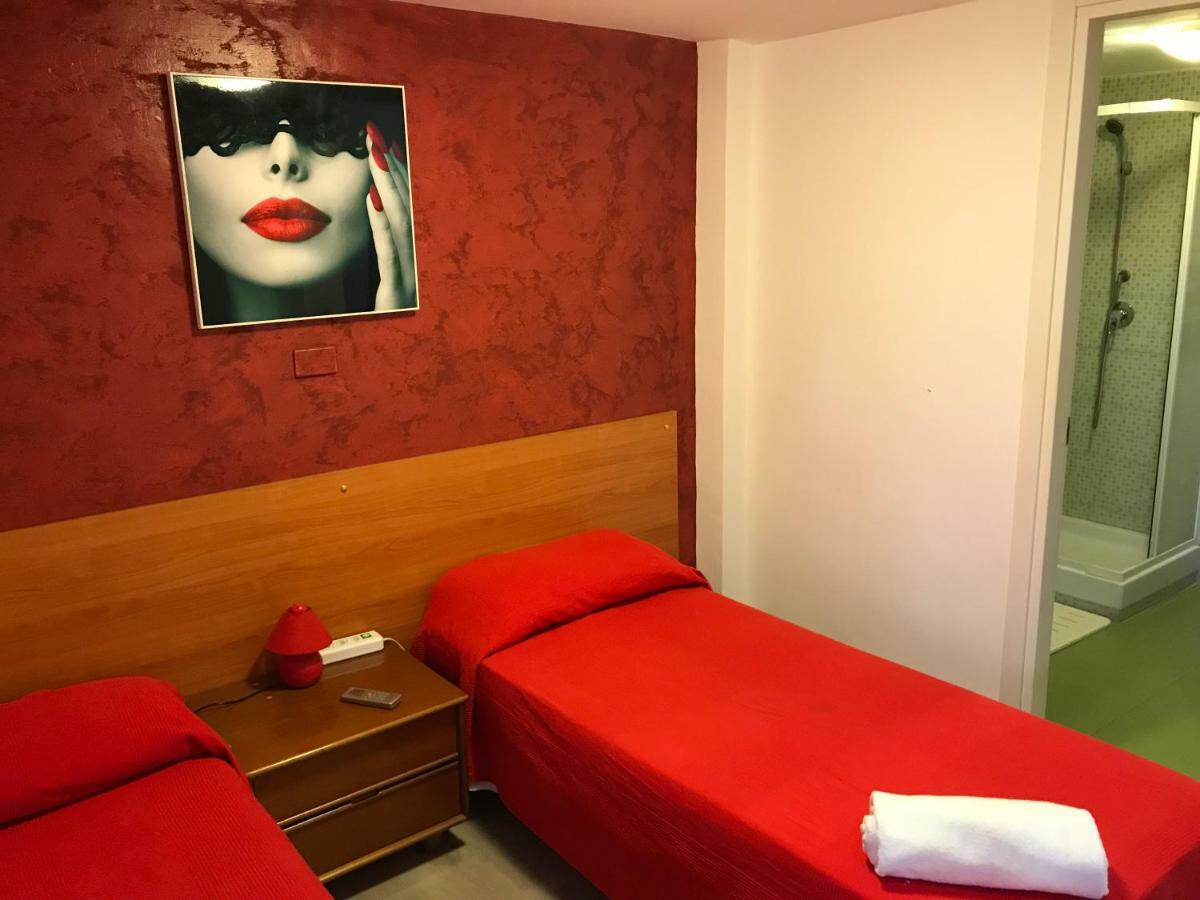 Guesthouse Paradisio Рим Екстериор снимка