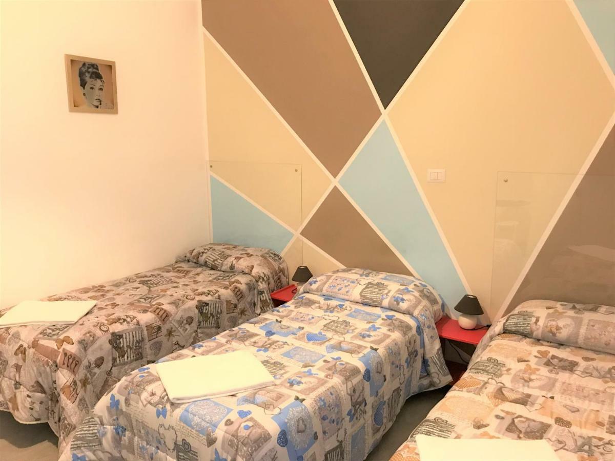 Guesthouse Paradisio Рим Екстериор снимка