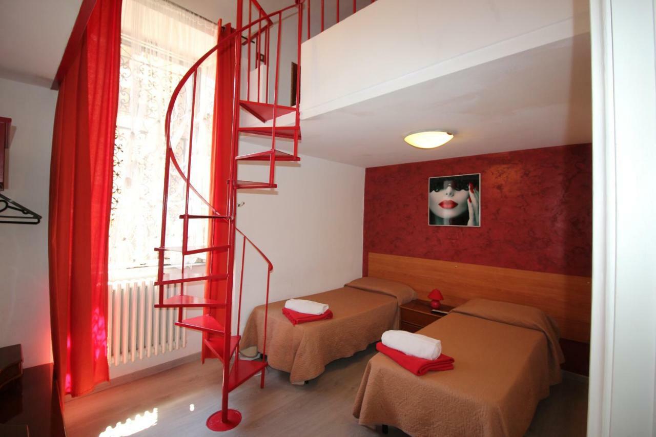 Guesthouse Paradisio Рим Екстериор снимка