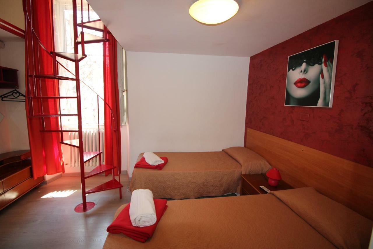 Guesthouse Paradisio Рим Екстериор снимка